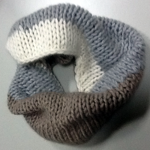 3 colours cowl